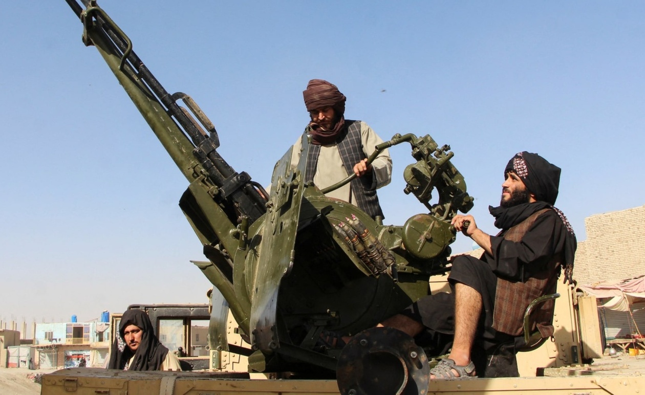 Μια επανέναρξη συνομιλιών Αφγανιστάν με Πακιστάν στην Κωνσταντινούπολη