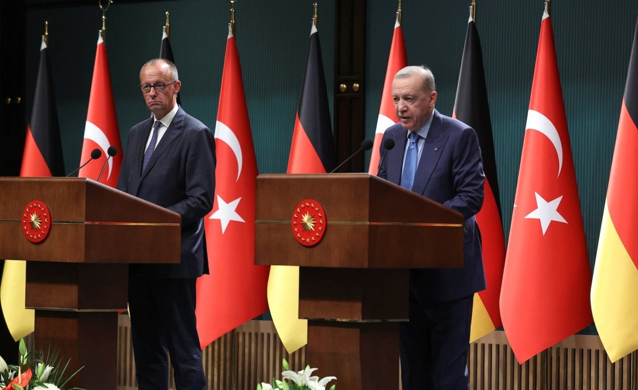 Η Τουρκία προτείνει κοινά αμυντικά προγράμματα με τη Γερμανία