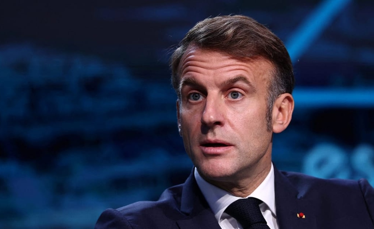 Ο πρώην μέντορας κατηγορεί τον Μακρόν ότι είναι ο χειρότερος πρόεδρος