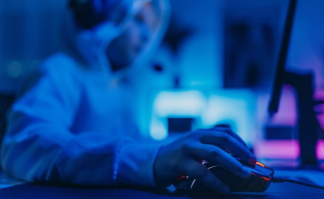 Europol: Εγκληματίες στρατολογούν παιδιά για φόνους μέσω βιντεοπαιχνιδιών