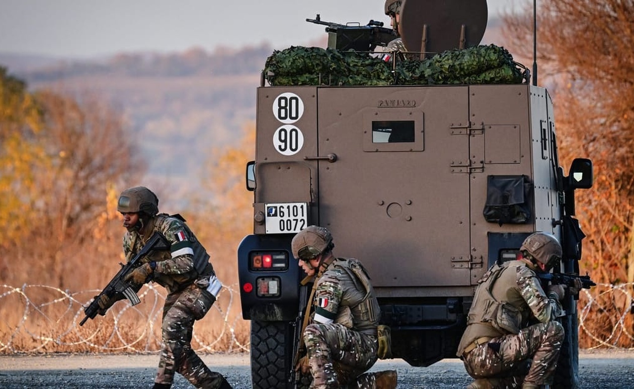 Η ΕΕ επενδύει 17,7 δισ. ευρώ για ταχεία στρατιωτική κινητικότητα στην Ευρώπη