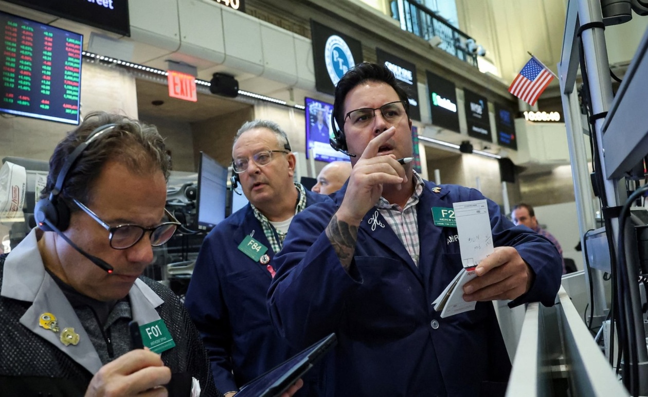 Οι δείκτες Wall Street σε ρεκόρ λόγω προσδοκιών συμφωνίας ΗΠΑ Κίνας