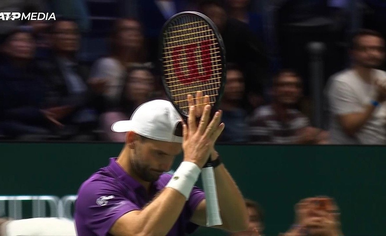 Ο Γκριγκόρ Ντιμίτροφ προκρίθηκε στον δεύτερο γύρο του Paris Masters