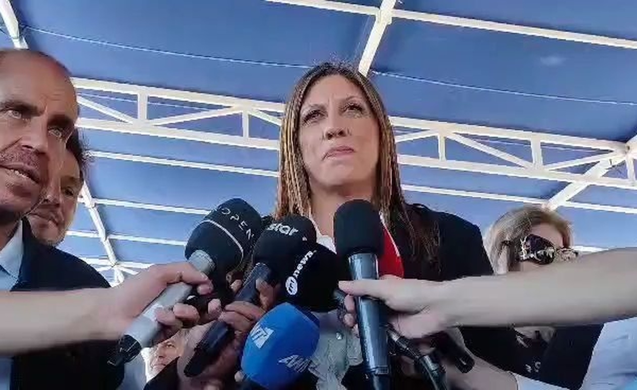 Η δήλωση της Ζωής Κωνσταντοπούλου στο μνημείο των θυμάτων των Τεμπών