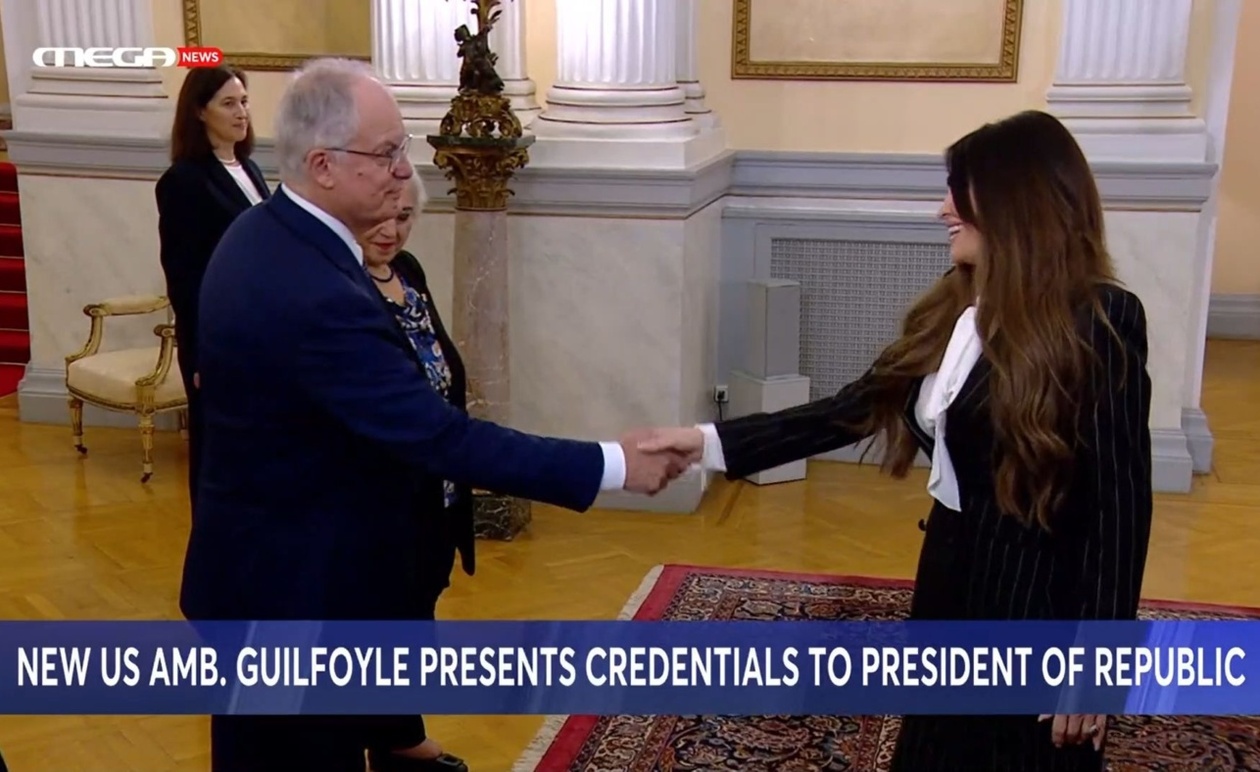 Mega αγγλόφωνο δελτίο 4 Νοεμβρίου 2025