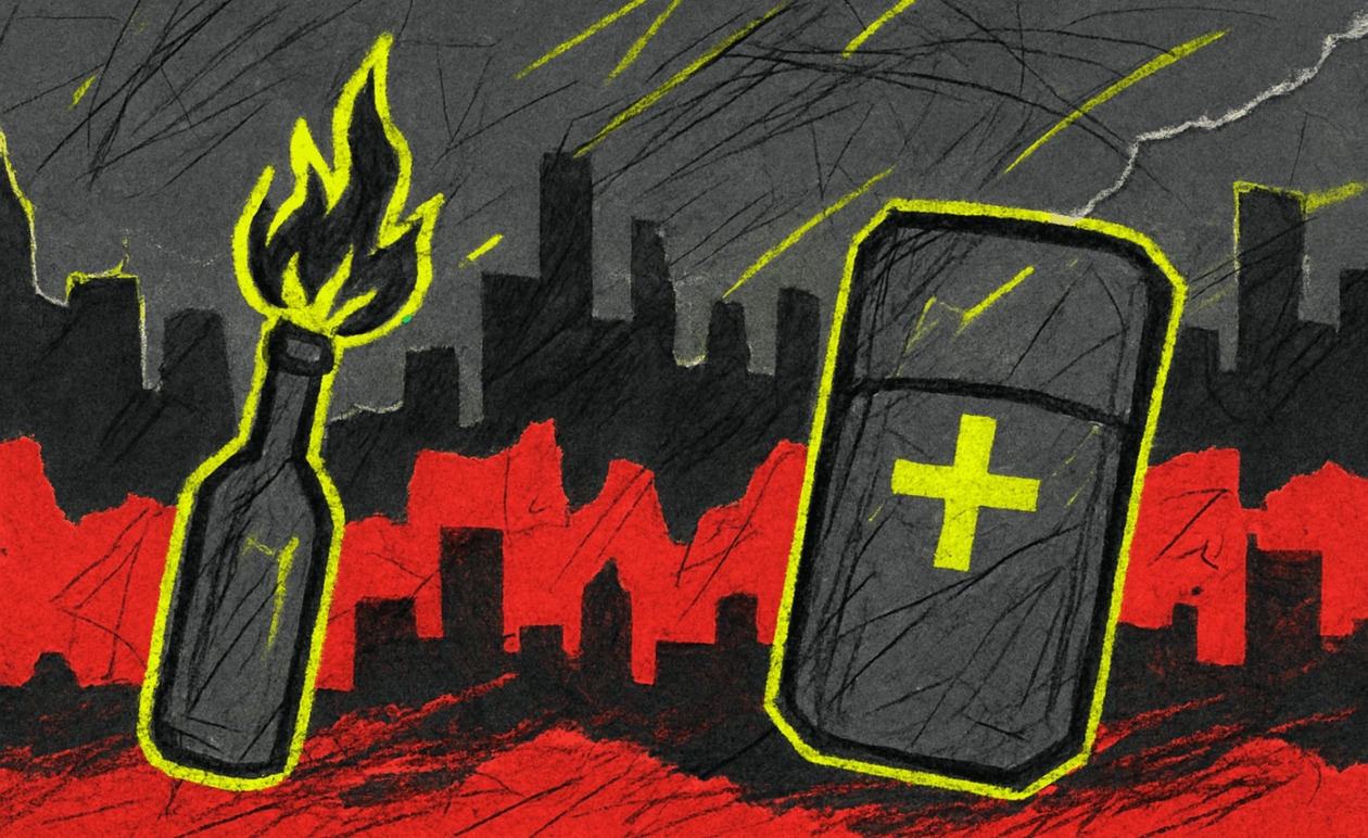 Εξάρχεια: Ένταση με μολότοφ εναντίον διμοιρίας ΜΑΤ τα ξημερώματα