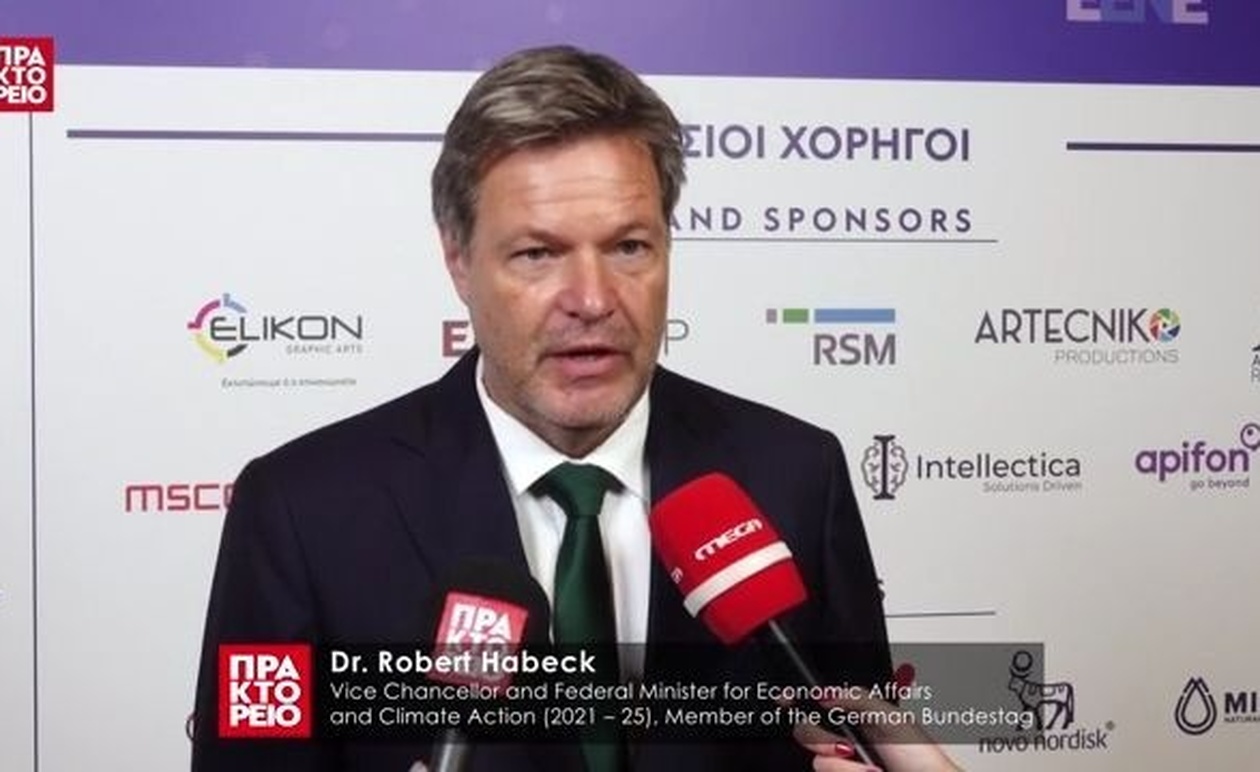Ο Dr. Robert Habeck παραβρέθηκε στην 9η ετήσια οικονομική διάσκεψη