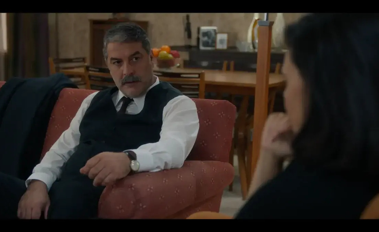 Ο Γιάμαρης ανακαλύπτει την αλήθεια για την Άντζελα στο Πόρτο Λεόνε