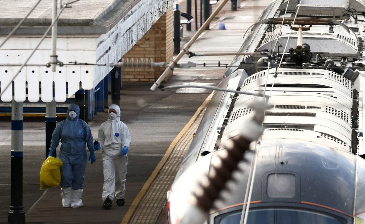 Η επίθεση με μαχαίρι σε τρένο σημειώθηκε κοντά στο Χάντινγκτον