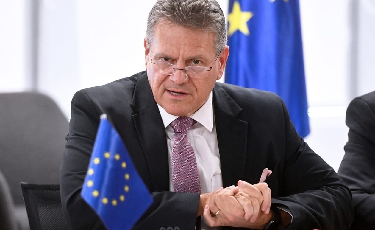 Η Κίνα συμφώνησε να αποστείλει στην Ευρώπη τσιπ της Nexperia