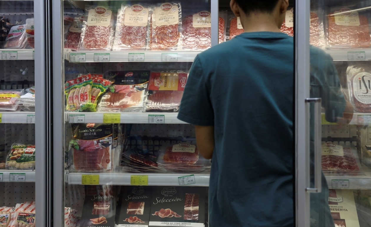 Η Κίνα προγραμματίζει ακρόαση για αντιντάμπιγκ στο χοιρινό από ΕΕ