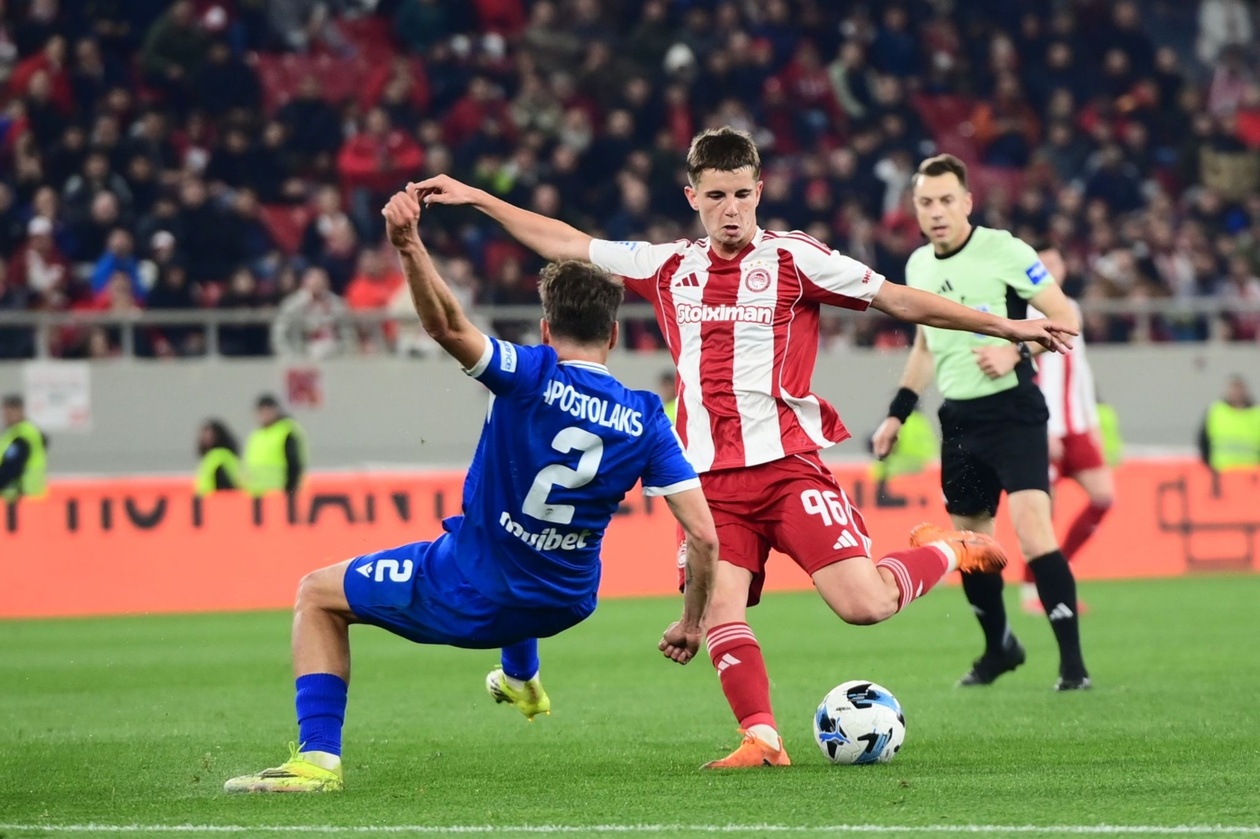 Ολυμπιακός: “Λευκή” ισοπαλία με την ΑΕΛ σε ένα ματς με σωρεία χαμένων ευκαιριών