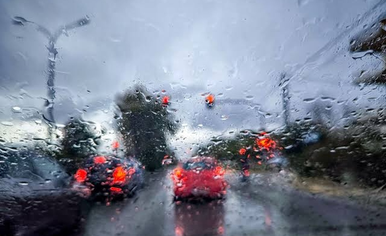 Συναγερμός τώρα: Παραλύει η Αττική – Πλημμυρισμένα σπίτια και μεγάλες καταστροφές μετά την κακοκαιρία