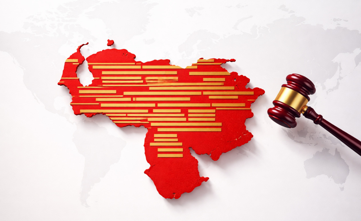 Βενεζουέλα: Η Ένωση Διοικητικών Δικαστών καταγγέλλει «ωμή παραβίαση» του διεθνούς δικαίου από τις ΗΠΑ