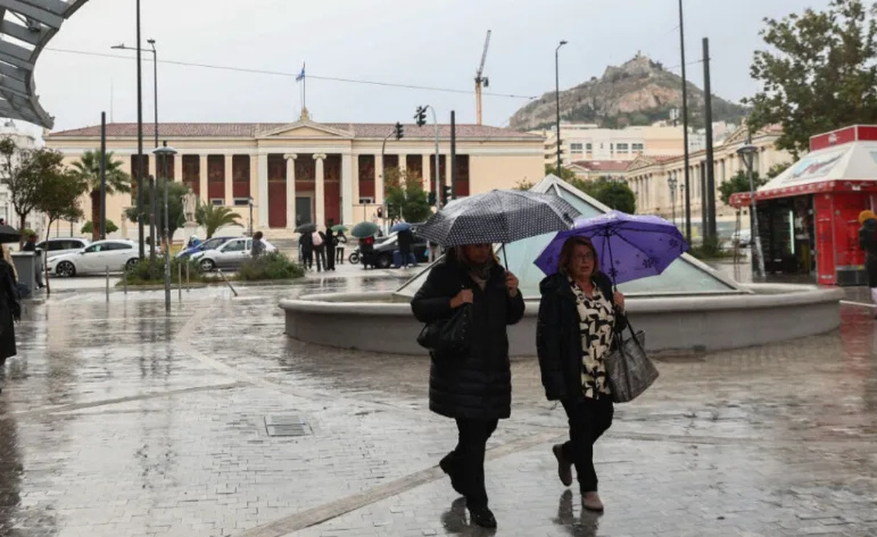 Καιρός: Έκκληση Καλλιάνου για την Αττική και άλλες 10 περιοχές – «Προσέξτε τις μετακινήσεις σας»