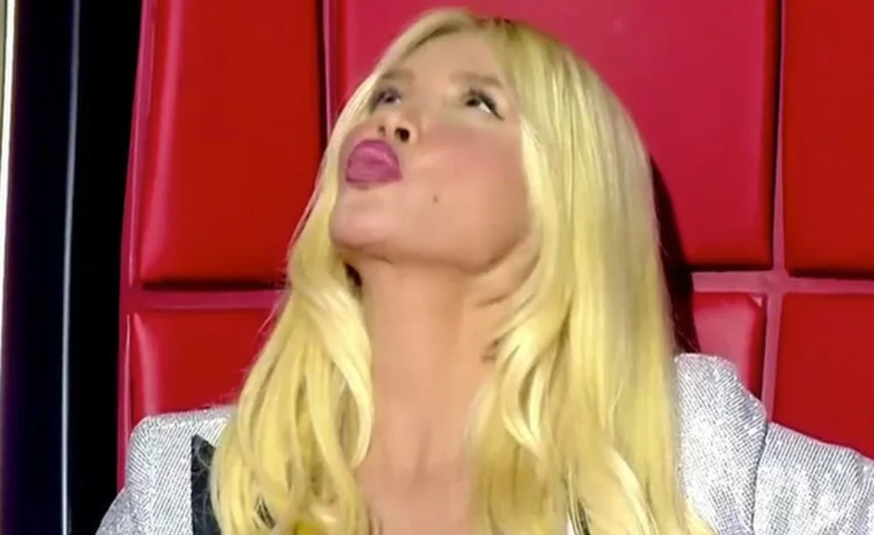 The Voice: Η Πάολα κοίταξε στον ουρανό και έστειλε ένα φιλί στον Γιώργο Μαζωνάκη – Η στιγμή που συγκίνησε τους τηλεθεατές