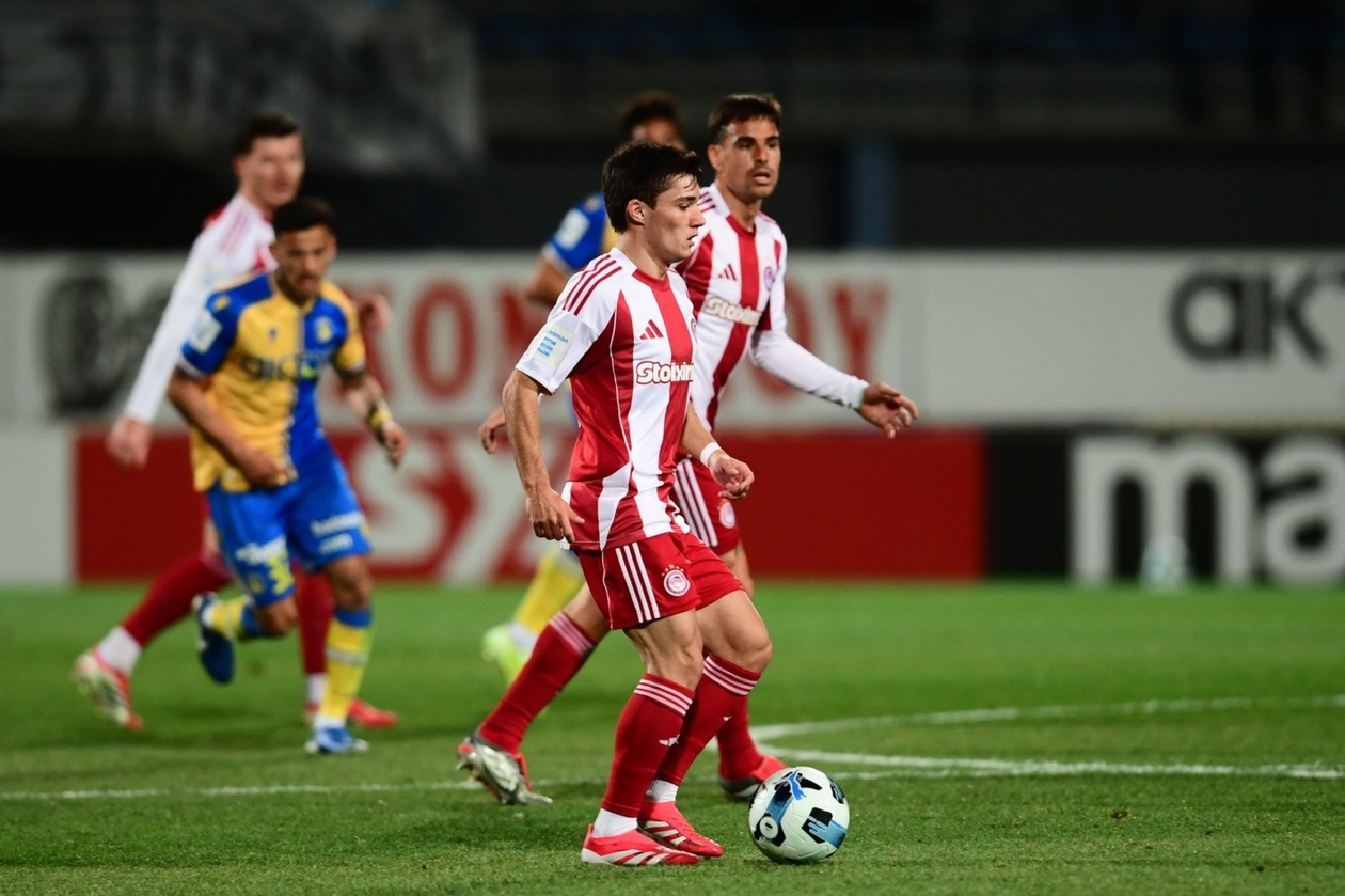 Ολυμπιακός: Επέστρεψε στην κορυφή με επιβλητικό 3-0 επί του Asteras Aktor στην Τρίπολη