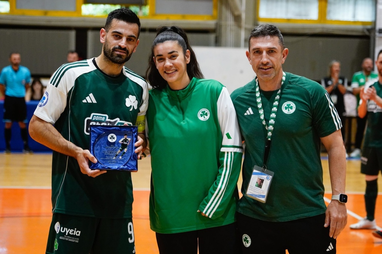 Παναθηναϊκός: Νίκησε τον ΠΑΟΚ με 7-4 στο φινάλε και αποχαιρέτησε τον εμβληματικό αρχηγό Αντώνη Μάνο