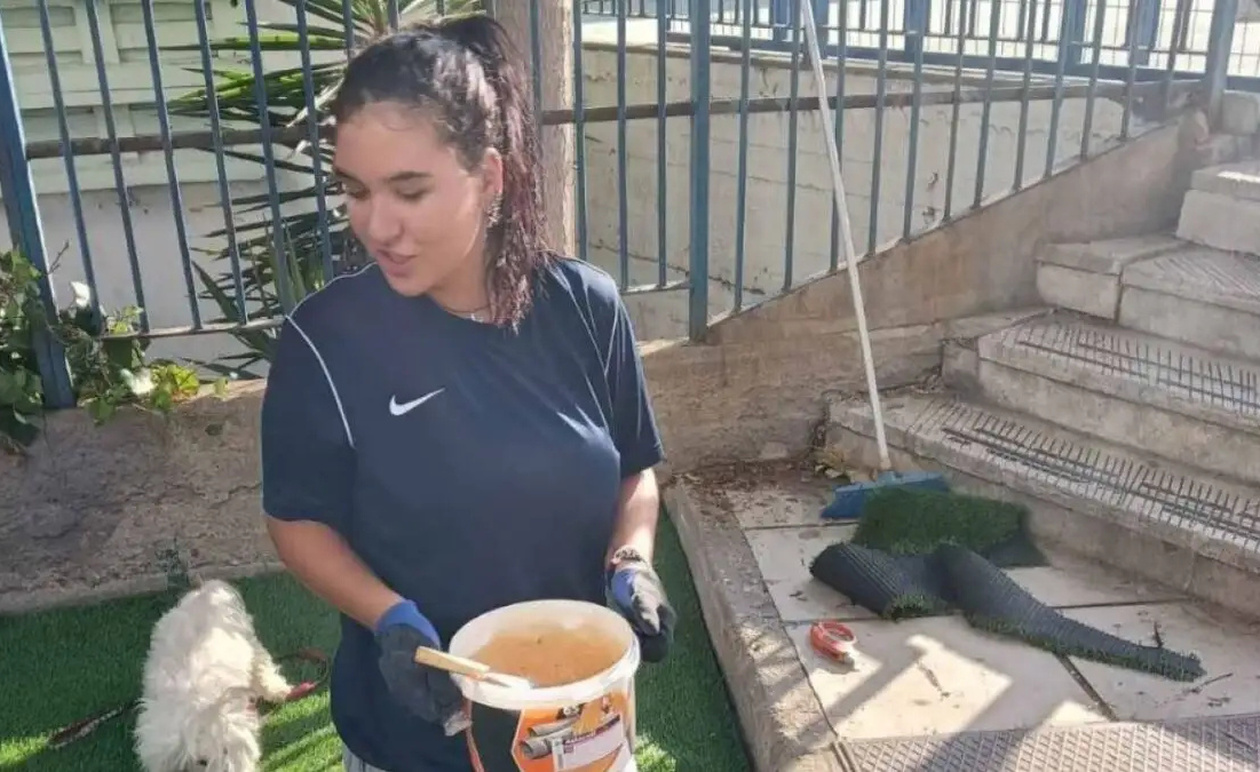 ΘΡΗΝΟΣ ΓΙΑ ΤΗΝ 20ΧΡΟΝΗ ΣΤΗ ΘΕΣΣΑΛΟΝΙΚΗ: ΑΥΤΟ ΤΗΣ ΕΔΩΣΑΝ ΚΑΙ ΠΕΘΑΝΕ