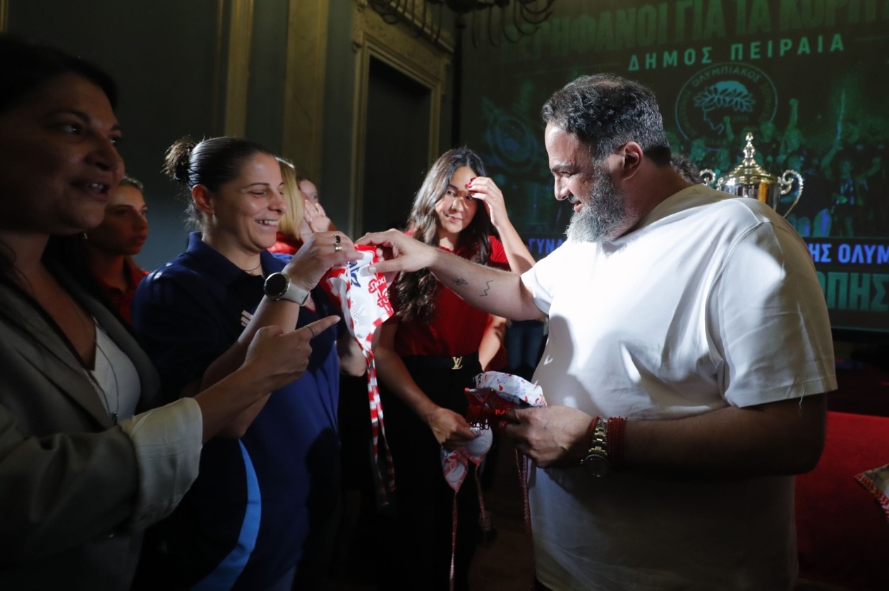 Βαγγέλης Μαρινάκης: «Ο Ολυμπιακός γράφει ιστορία στην Ευρώπη – Σύντομα το νέο μας σπίτι»