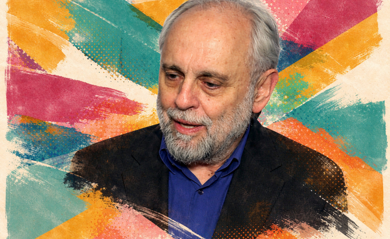 Σωτήρης Χατζάκης: Η ανατροπή για τον γάμο και ο ύμνος στη γυναίκα μέσα από τη «Φλαντρώ»