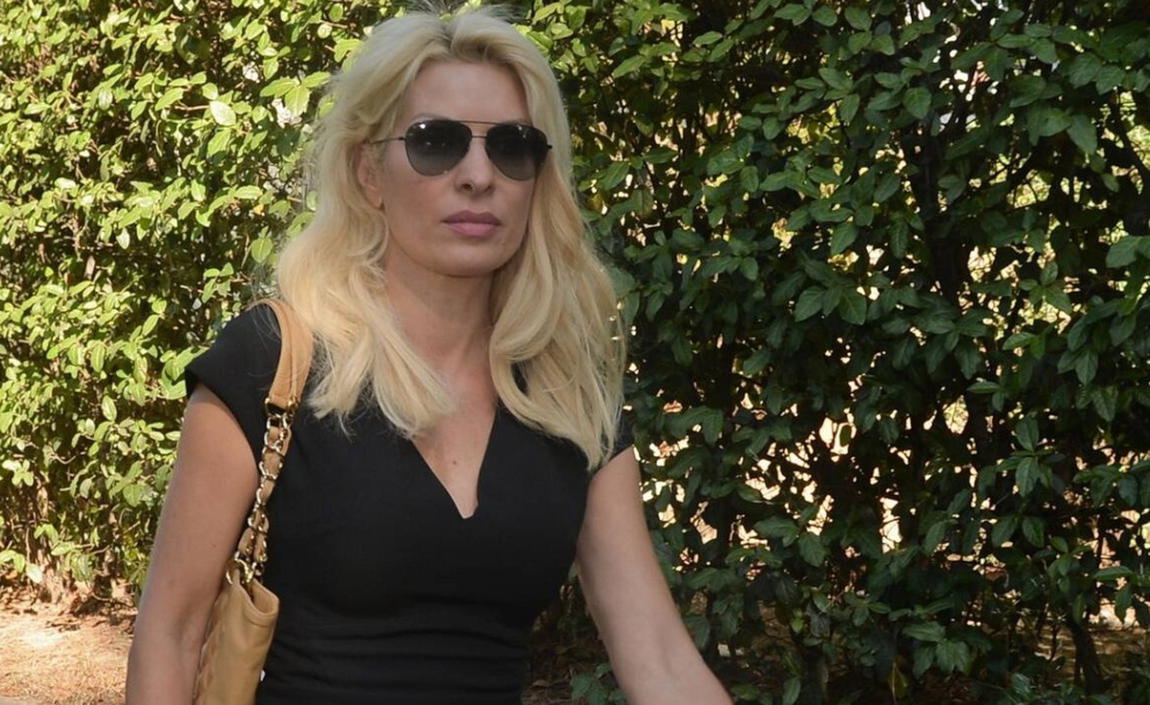 Δυστυχώς μόλις μαθεύτηκε: Δύσκολες ώρες για την Ελένη Μενεγάκη