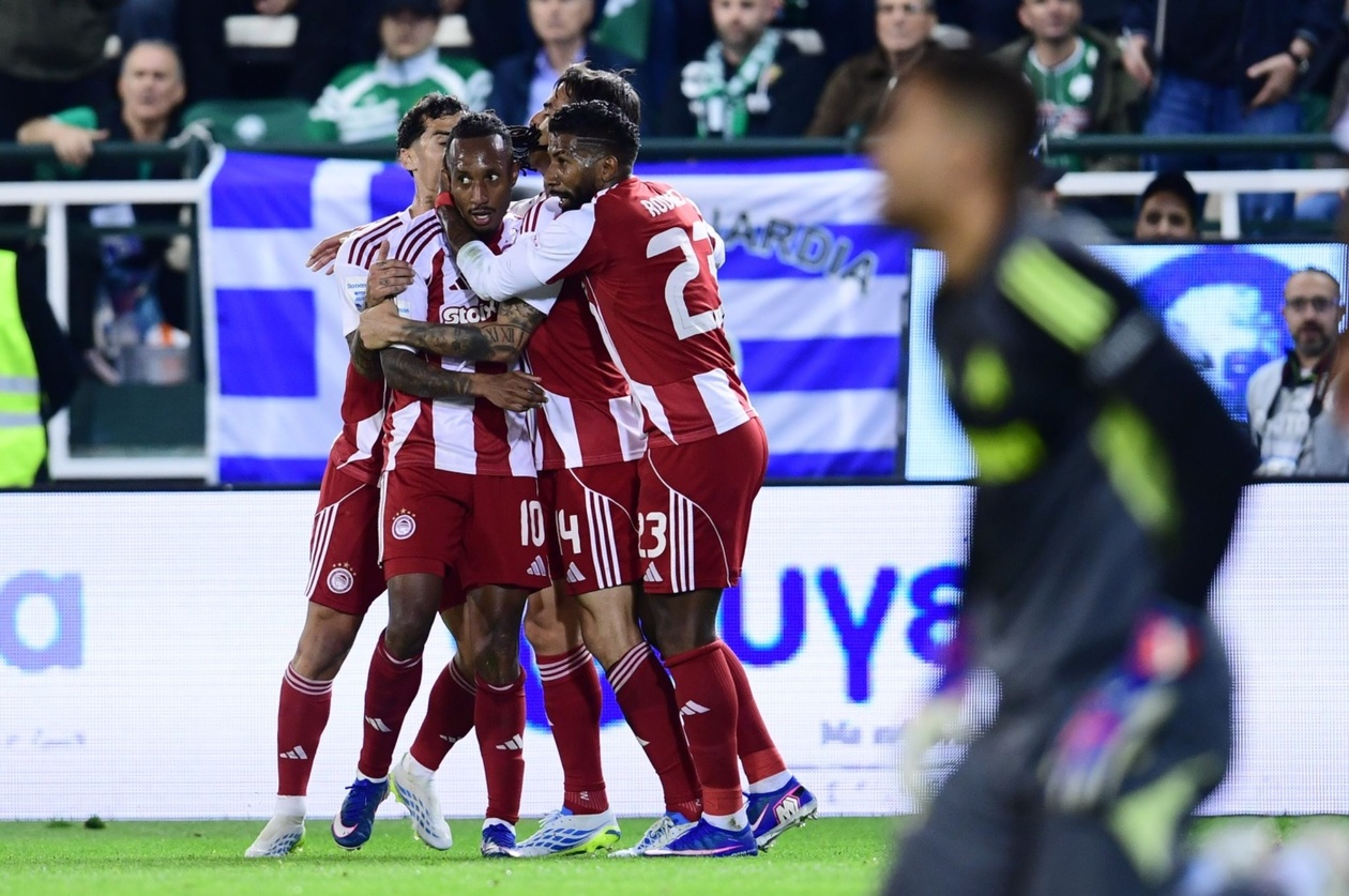 Παναθηναϊκός – Ολυμπιακός 0-2: «Ερυθρόλευκη» κυριαρχία στη Λεωφόρο και άλμα για τον τίτλο