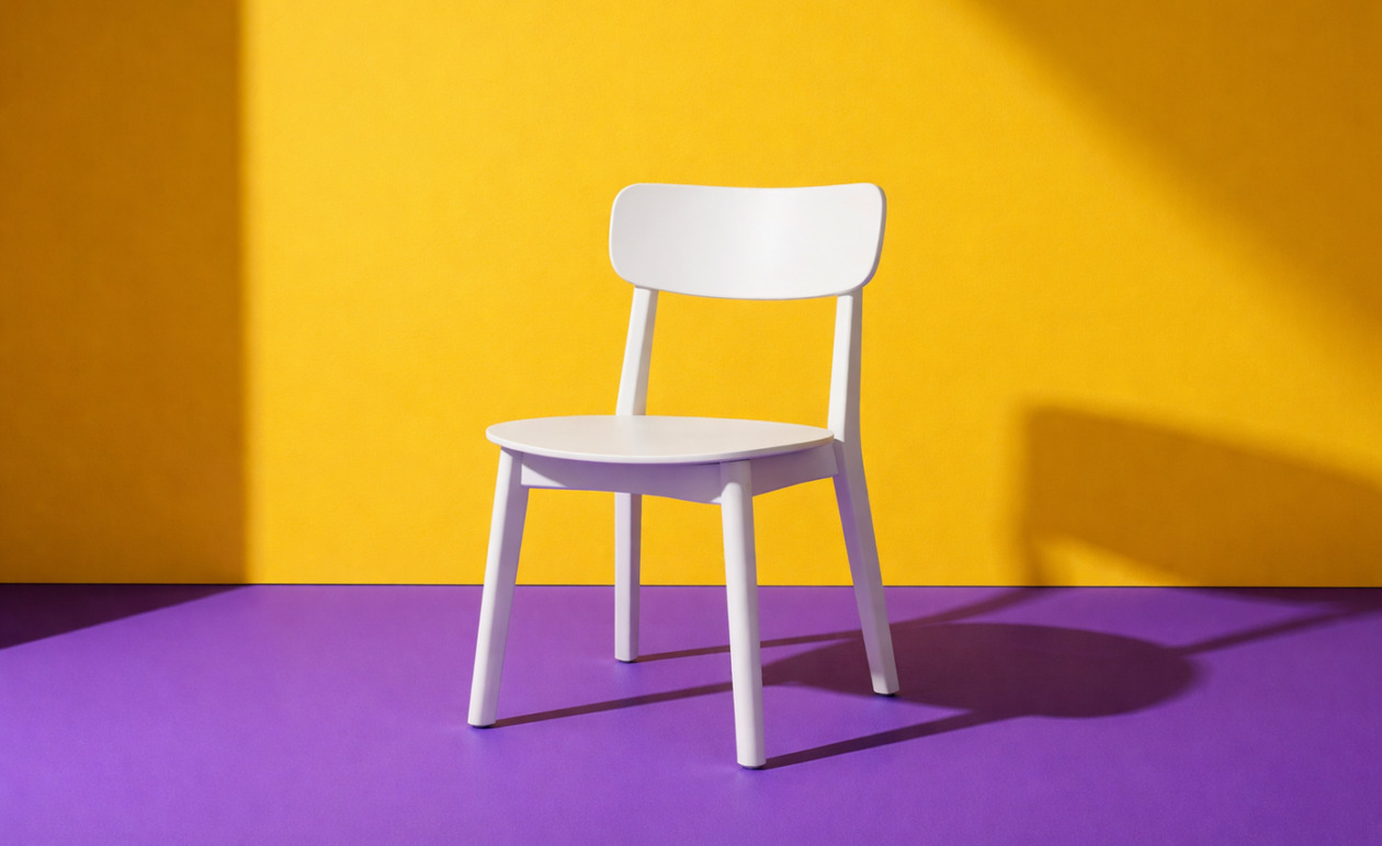 9 αδιόρατες συνήθειες των ανθρώπων που βιώνουν βαθιά μοναξιά αλλά πείθουν τον εαυτό τους ότι προτιμούν τη μοναχικότητα