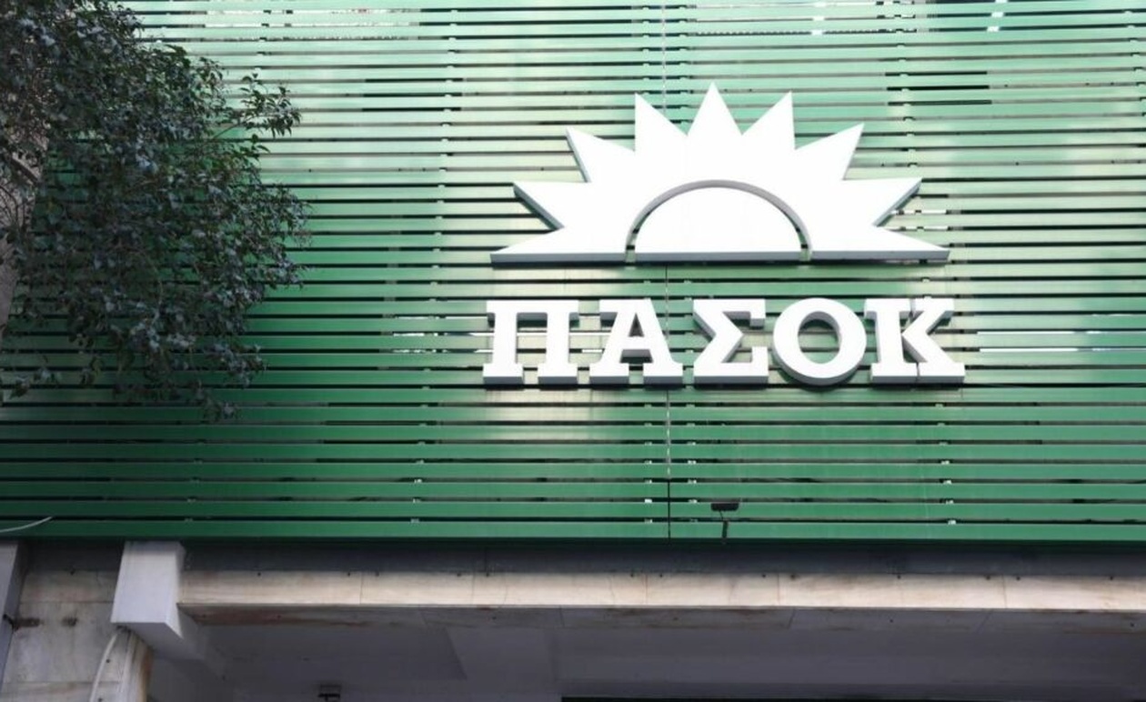 ΕΚΤΑΚΤΟ ΤΩΡΑ: Μένει μόνο η ανακοίνωση – Στα «πράσινα» του ΠΑΣΟΚ μόλις στα 29 της – Σοκ ποιά είναι