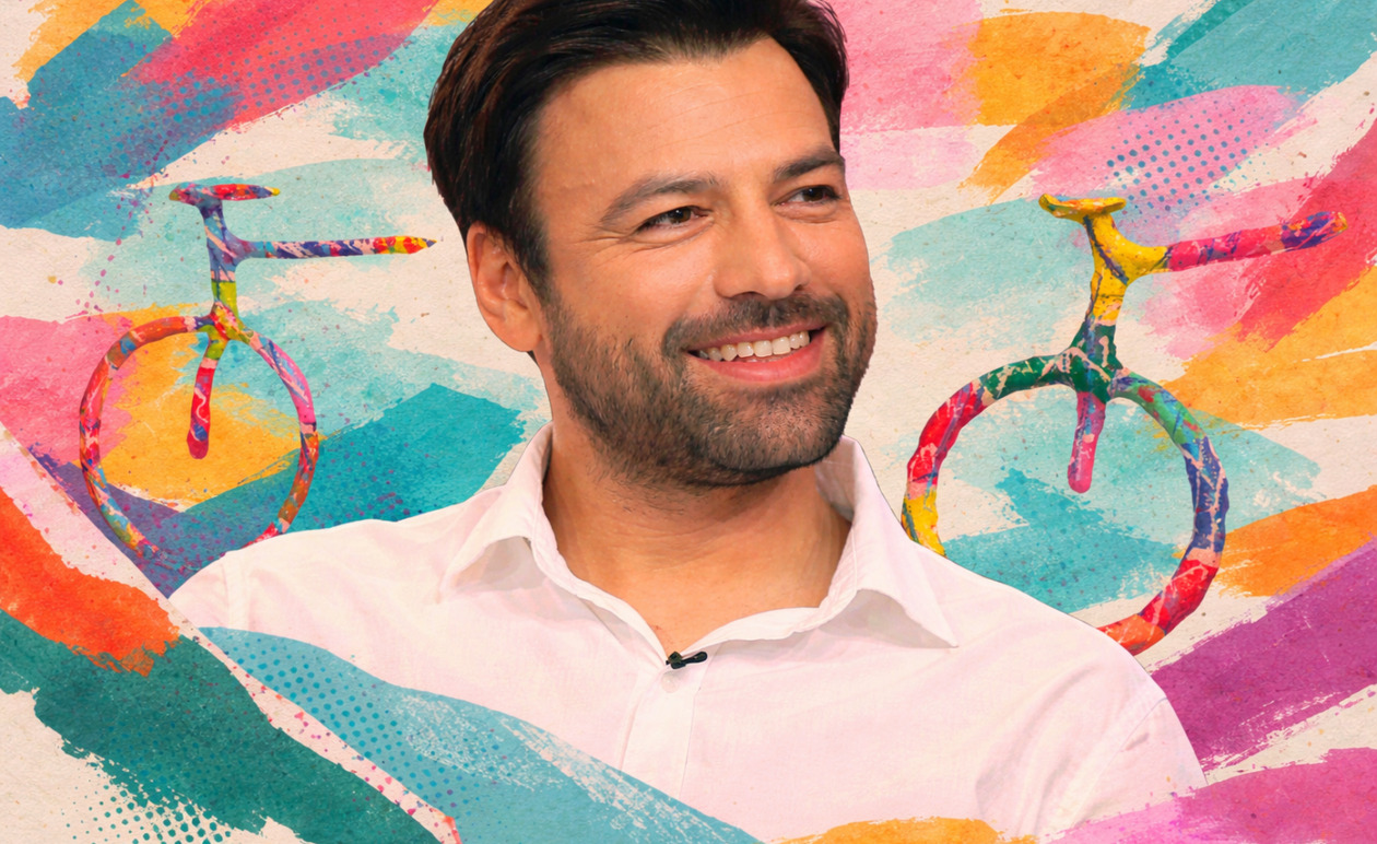 Αντρέας Γεωργίου: Η φθορά στη Γη της Ελιάς, ο θάνατος του Δημοσθένη και οι Μπλε Ώρες