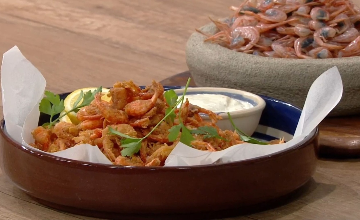 Ένα πικάντικο γαριδάκι με σάλτσα γιαουρτιού από την Π.Ο.Π. Μαγειρική