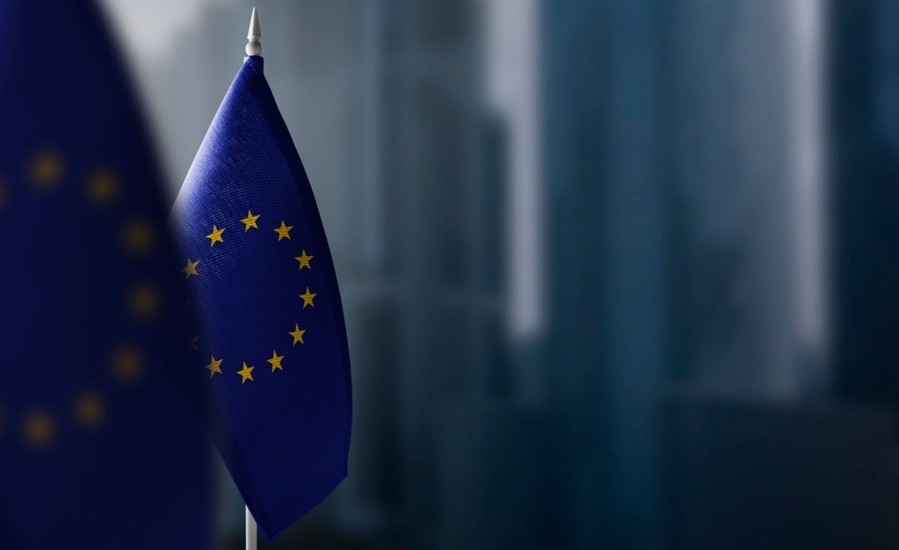 Η ένταξη νέων μελών στην ΕΕ χωρίς πλήρη δικαιώματα ψήφου ανοίγει τη συζήτηση για διεύρυνση